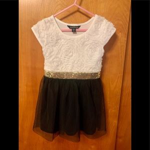 Girls Black/White Dress